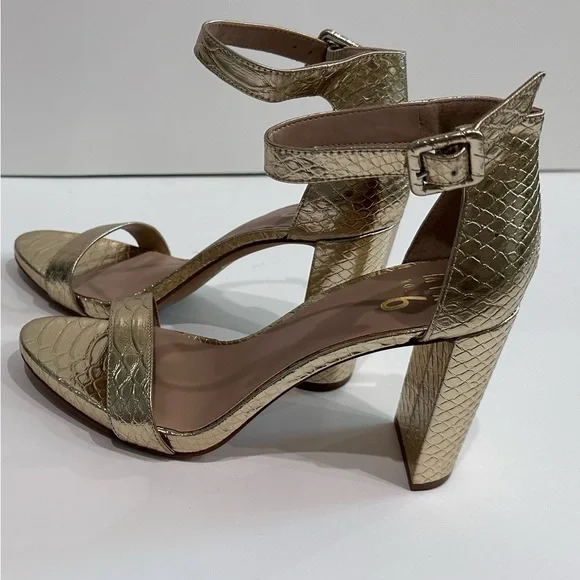 Mix No. 6 Gold Block Heel Sandals - Picture 7 of 12